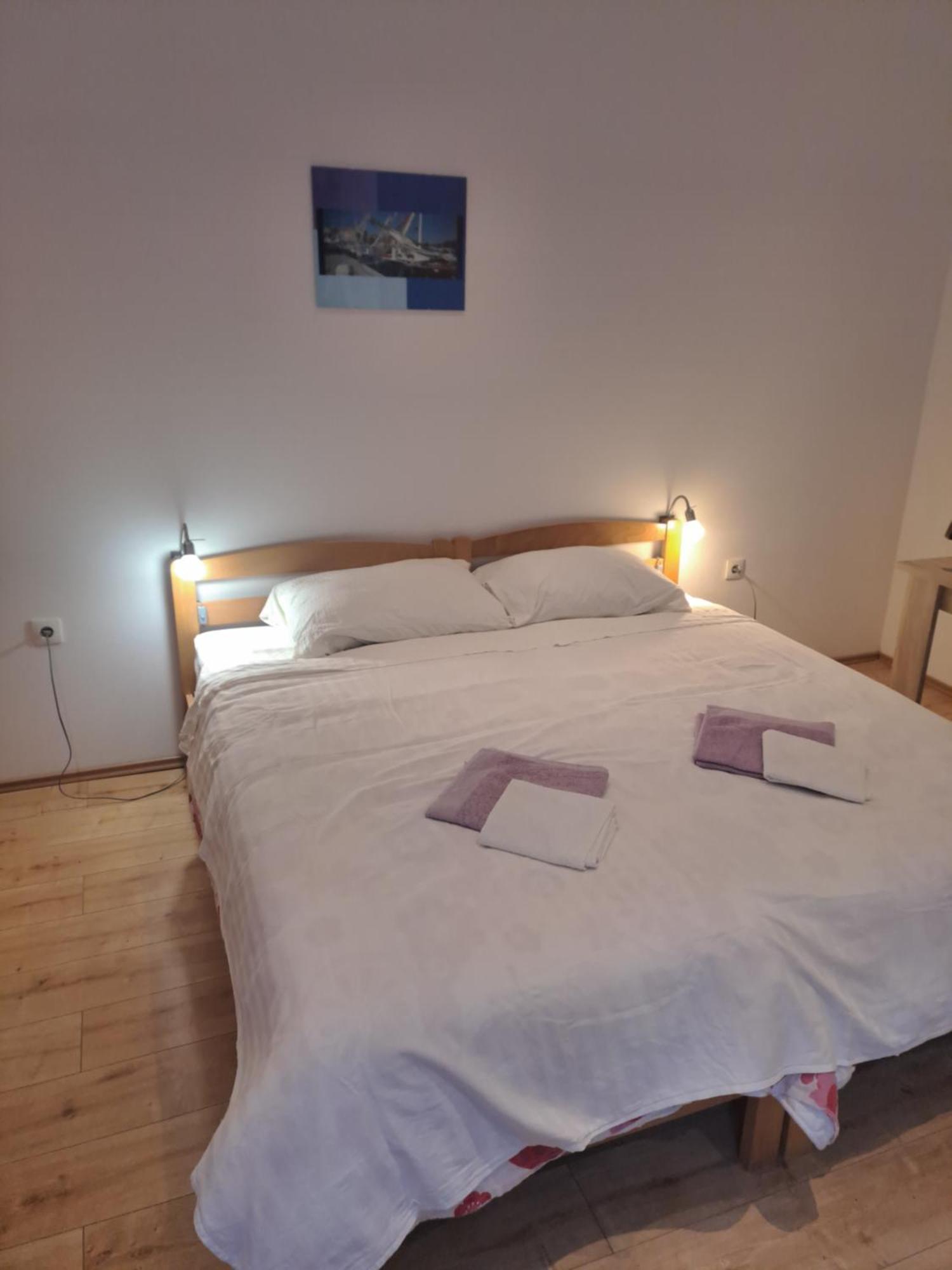 Zana Apartments Stari Grad  Exteriér fotografie